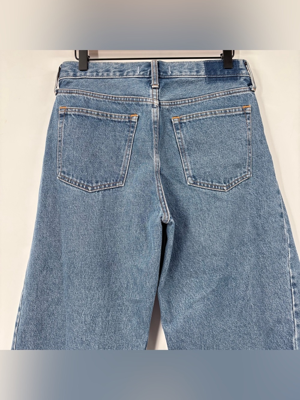 Abercrombie & Fitch Women's Mid Rise Barrel Jeans - Picture 12 of 16